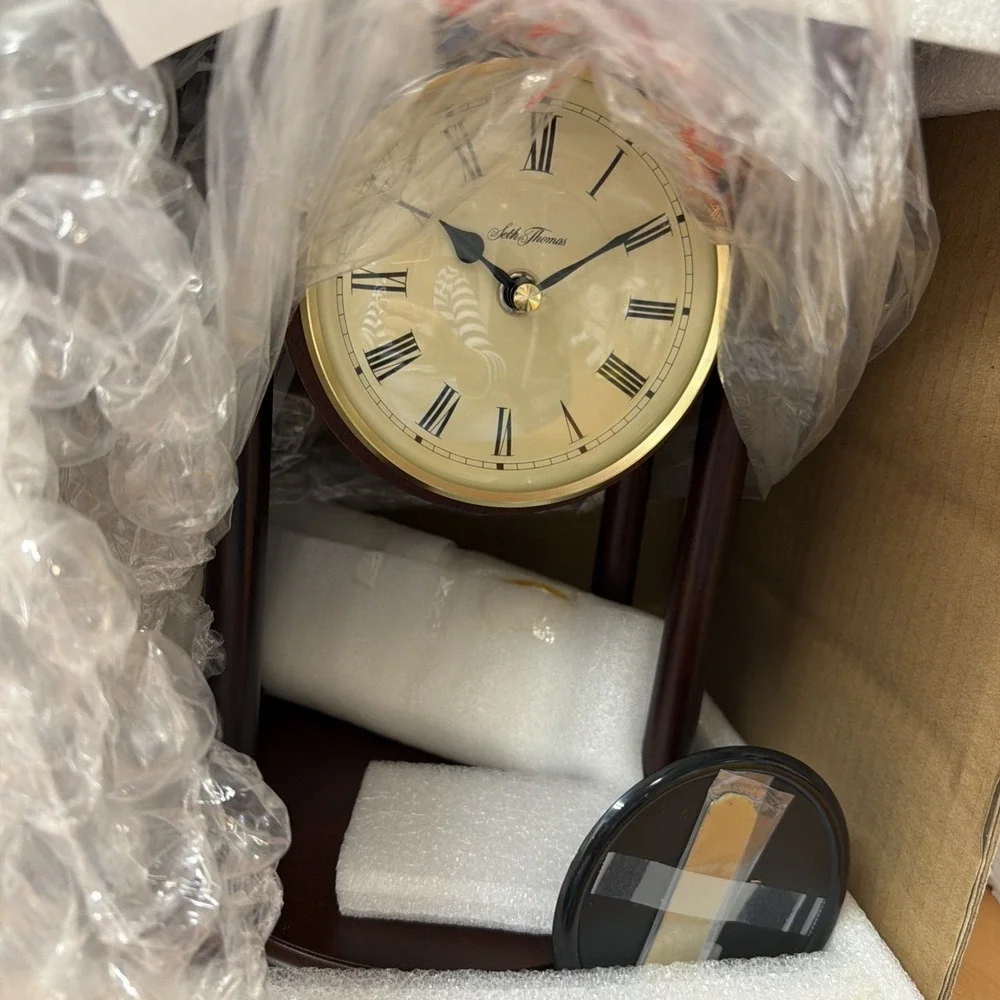 NEW IN BOX SETH THOMAS HARDING TABLE/MANTEL CLOCK MCH-1623  READ & SEE PICTURES